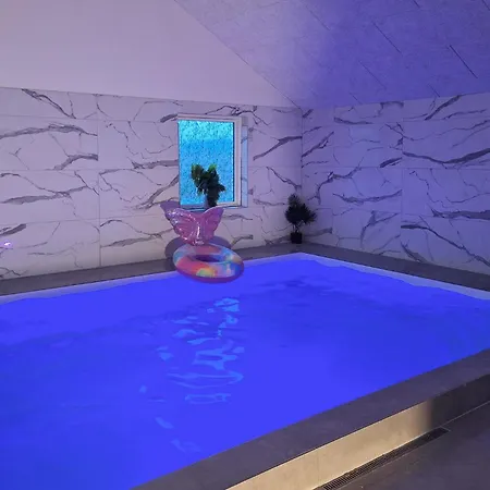 Stunning In With Indoor Swimming Pool