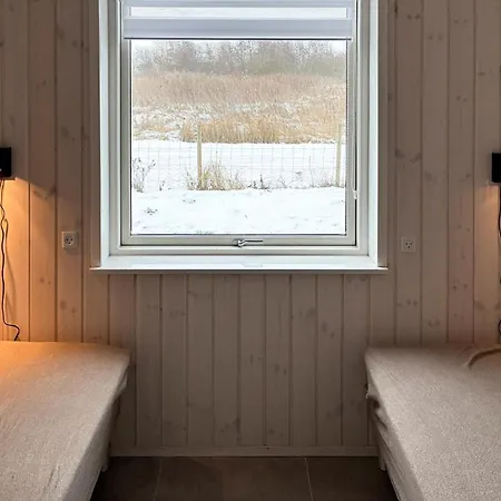 Σπίτι διακοπών Stunning In With Indoor Swimming Pool